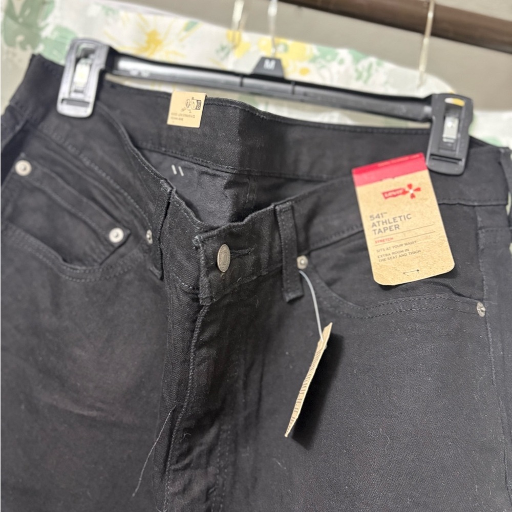 Levi's Mens 504 Taper Fit Black Jeans 36 x 34 NWT - Picture 4 of 10